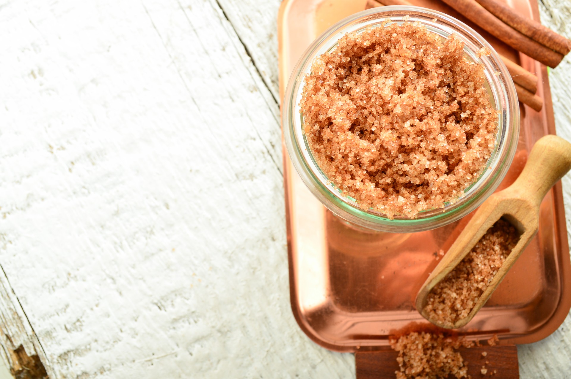 purrrr balance Body scrub -  with cinnamon.